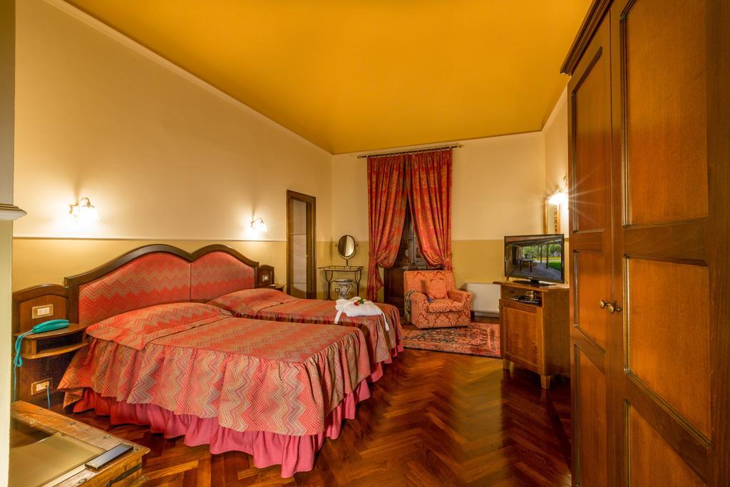 Corte Dei Tini Villa Vomano Ruang foto