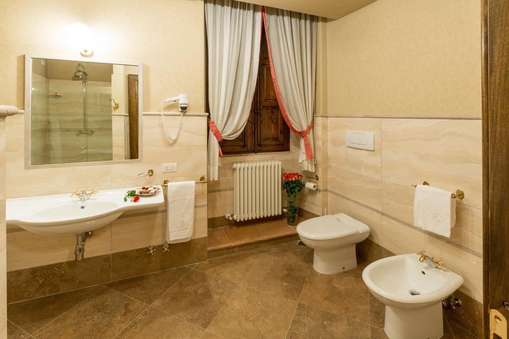 Corte Dei Tini Villa Vomano Ruang foto