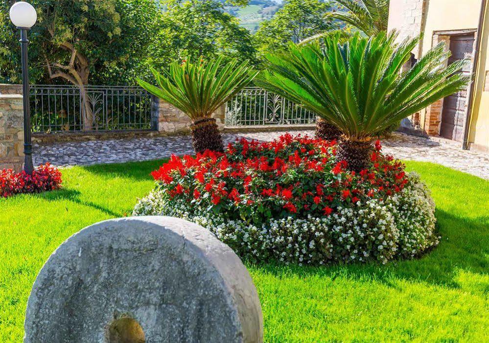 Corte Dei Tini Villa Vomano Bagian luar foto
