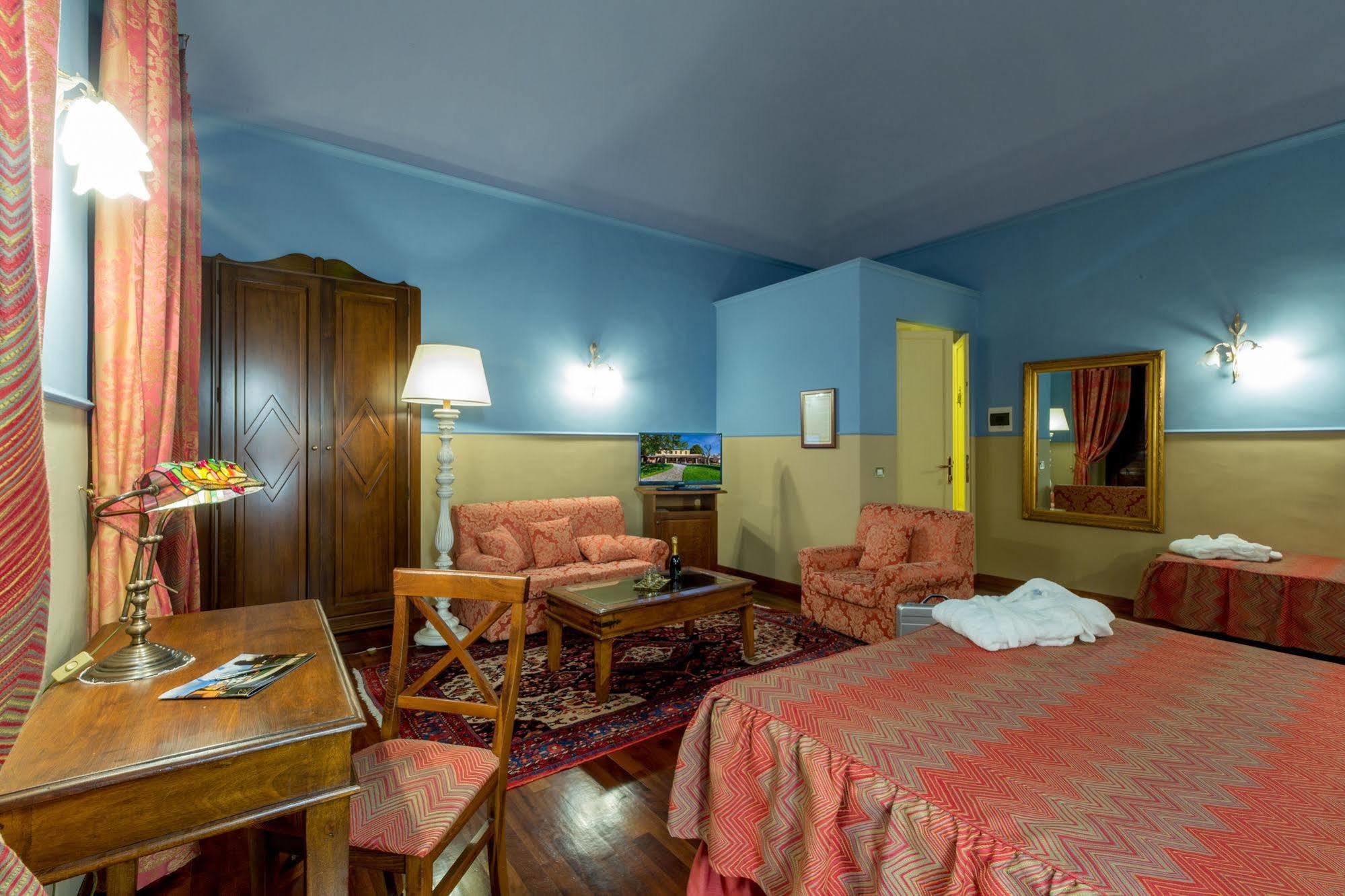 Corte Dei Tini Villa Vomano Bagian luar foto