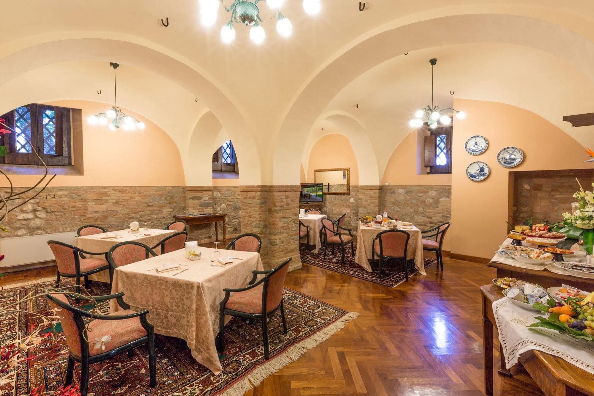 Corte Dei Tini Villa Vomano Bagian luar foto