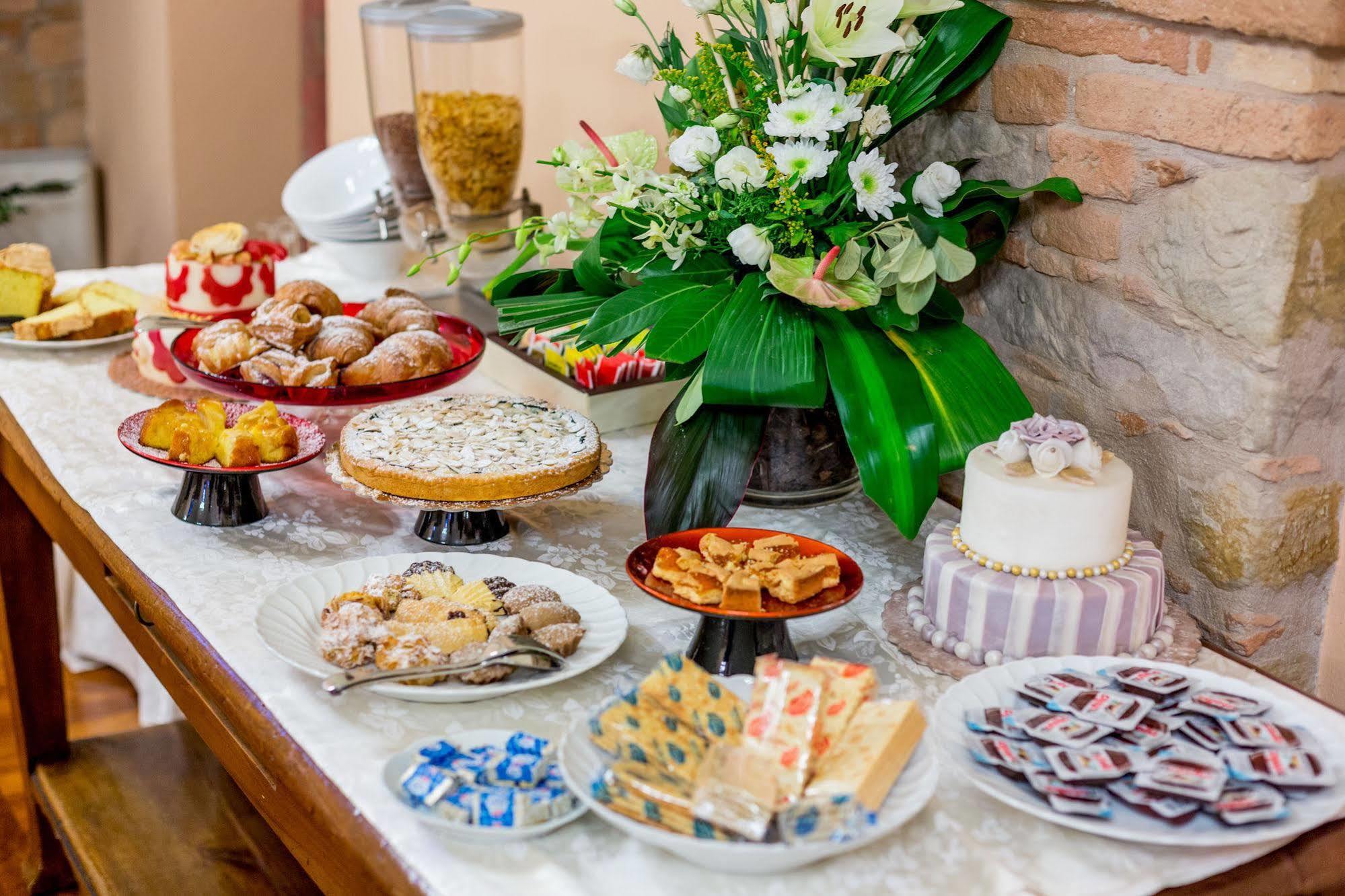 Corte Dei Tini Villa Vomano Bagian luar foto